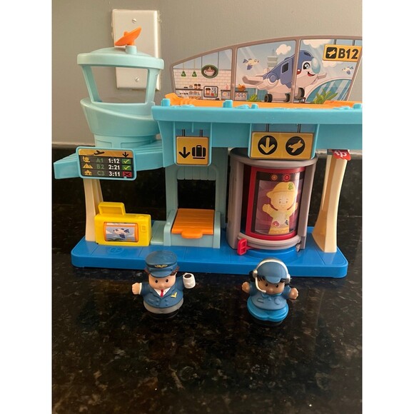 Fisher Price Little People Everyday Adventures Airport - Picture 1 of 6